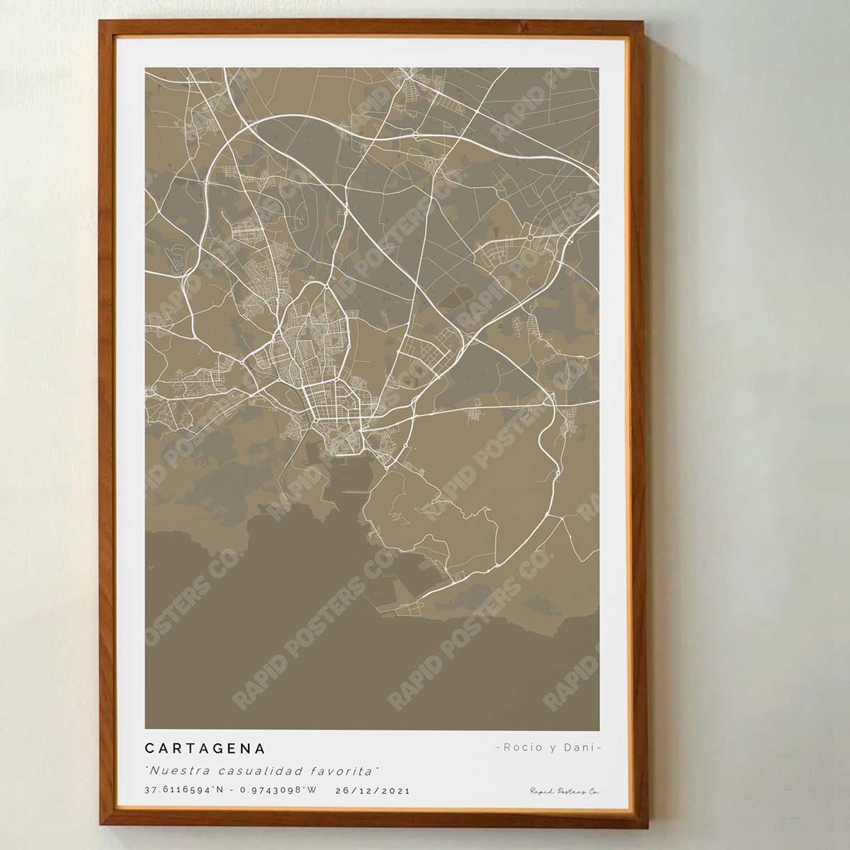 Póster personalizado con ubicación y textos donde todo comenzó del mapa de la ciudad de Cartagena con frase y nombres. Diseño del mapa personalizado ideal para regalo único y original. Impresión de alta calidad, regalo perfecto para familias de Cartagena.