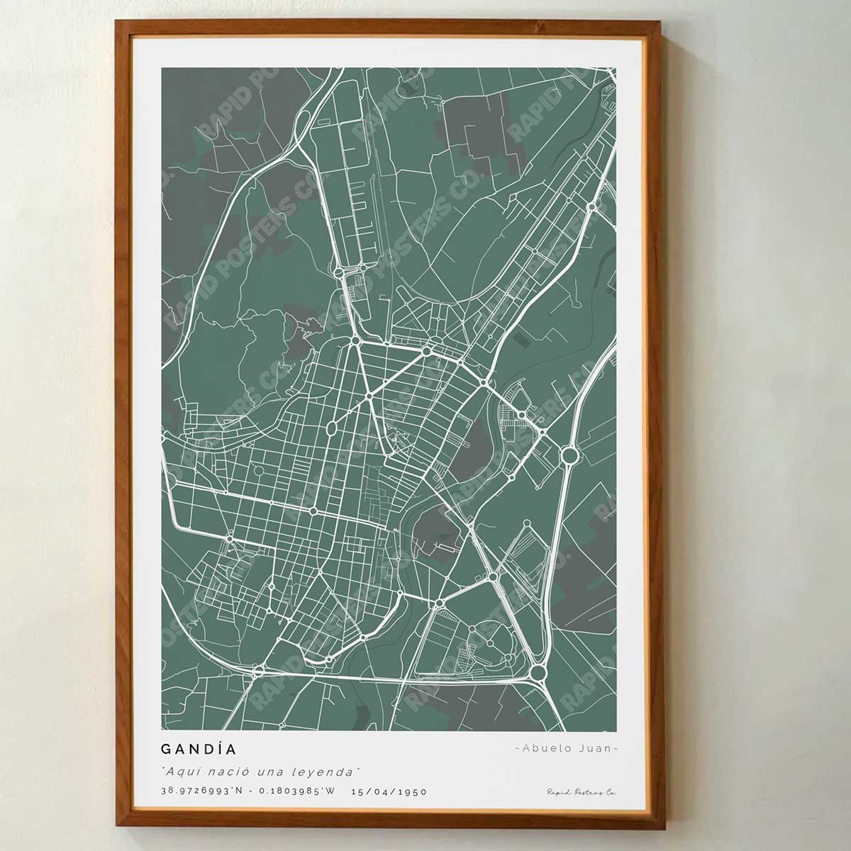 Póster personalizado con ubicación y textos donde todo comenzó del mapa de la ciudad de Gandía con frase y nombres. Diseño del mapa personalizado ideal para regalo único y original. Impresión de alta calidad, regalo perfecto para familias de Gandía.