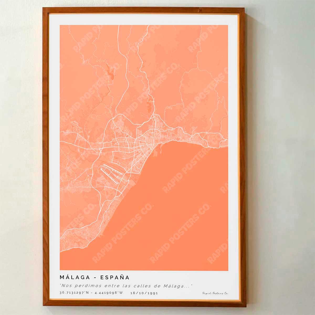 Póster personalizado con ubicación y textos donde todo comenzó del mapa de la ciudad de Málaga con frase y nombres. Diseño del mapa personalizado ideal para regalo único y original. Impresión de alta calidad, regalo perfecto para familias de Málaga.
