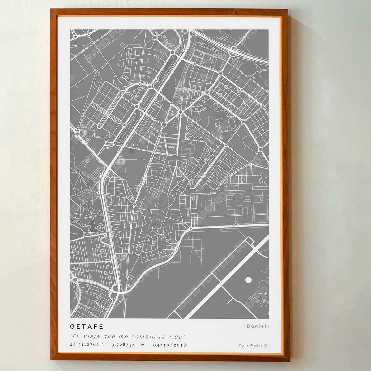 Póster personalizado con ubicación y textos donde todo comenzó del mapa de la ciudad de Getafe con frase y nombres. Diseño del mapa personalizado ideal para regalo único y original. Impresión de alta calidad, regalo perfecto para familias de Getafe.