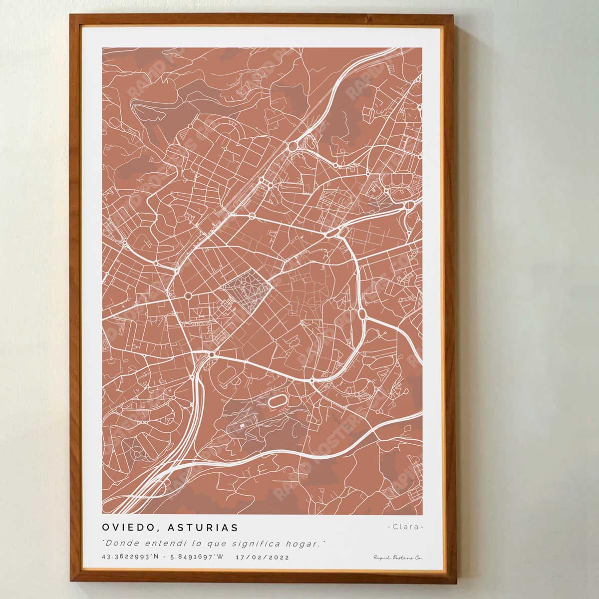 Póster personalizado con ubicación y textos donde todo comenzó del mapa de la ciudad de Oviedo con frase y nombres. Diseño del mapa personalizado ideal para regalo único y original. Impresión de alta calidad, regalo perfecto para familias de Oviedo.